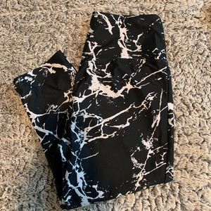 Marika Capri Workout Leggings